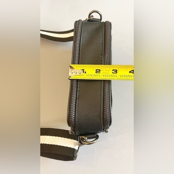 Women's Black Small Crossbody Bag Vegan Leather Purse Block Adjustable Strap - Picture 4 of 10